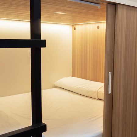 Hostal Siesta & Go Nuevos Ministerios Madrid Eksteriør billede