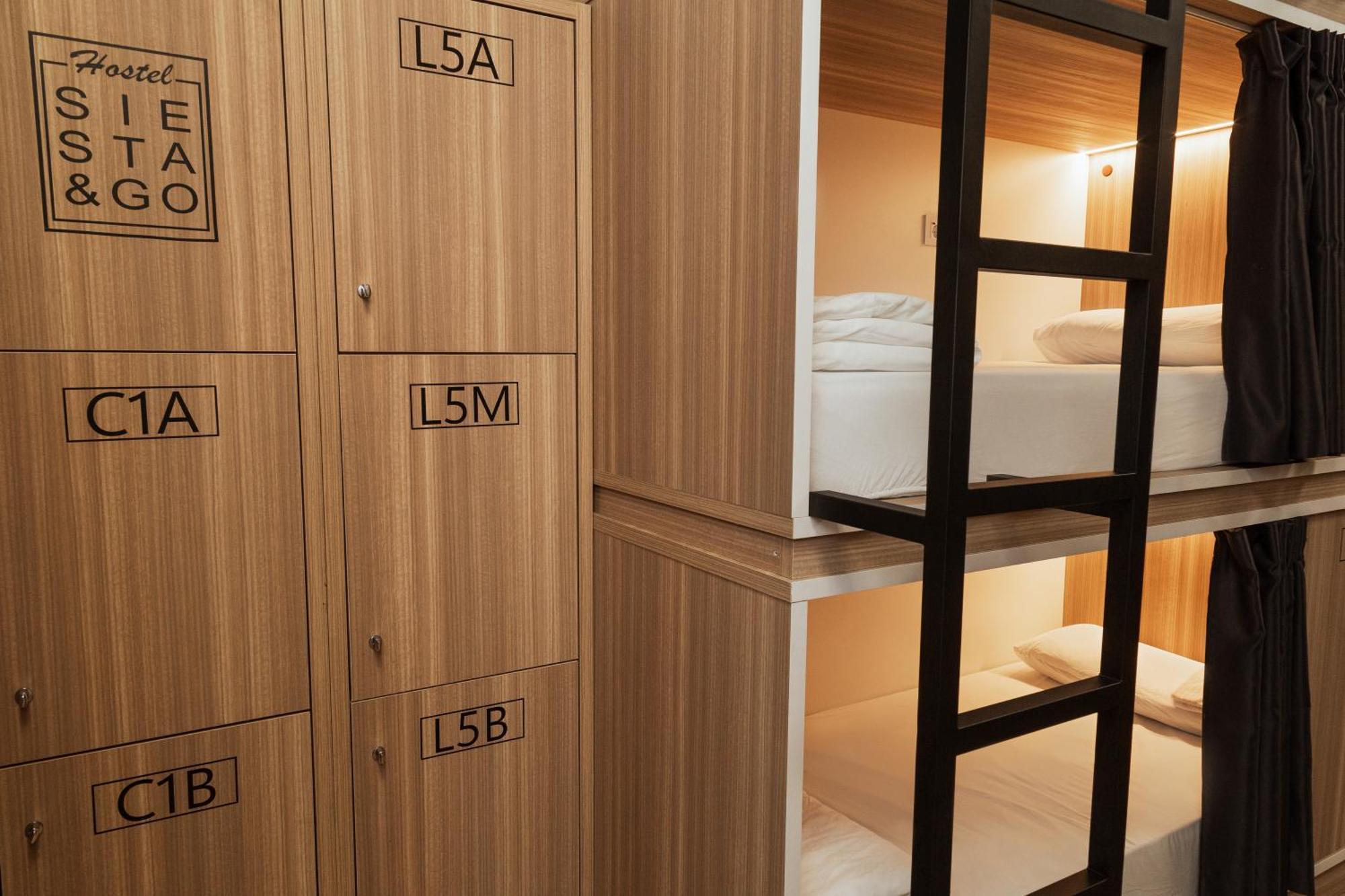 Hostal Siesta & Go Nuevos Ministerios Madrid Eksteriør billede