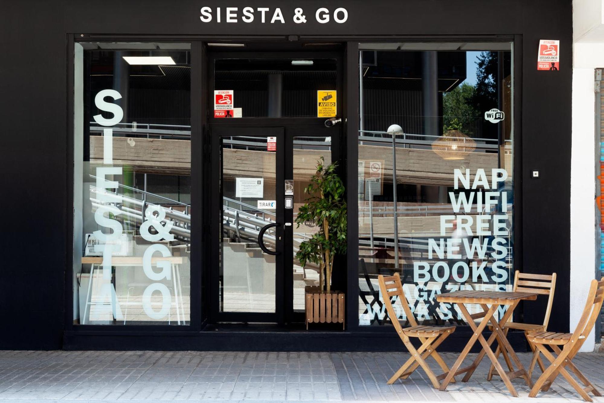 Hostal Siesta & Go Nuevos Ministerios Madrid Eksteriør billede